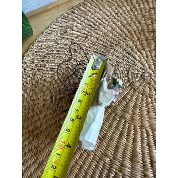 Angel Accents March Daffodil figurine - Picture 9 of 9